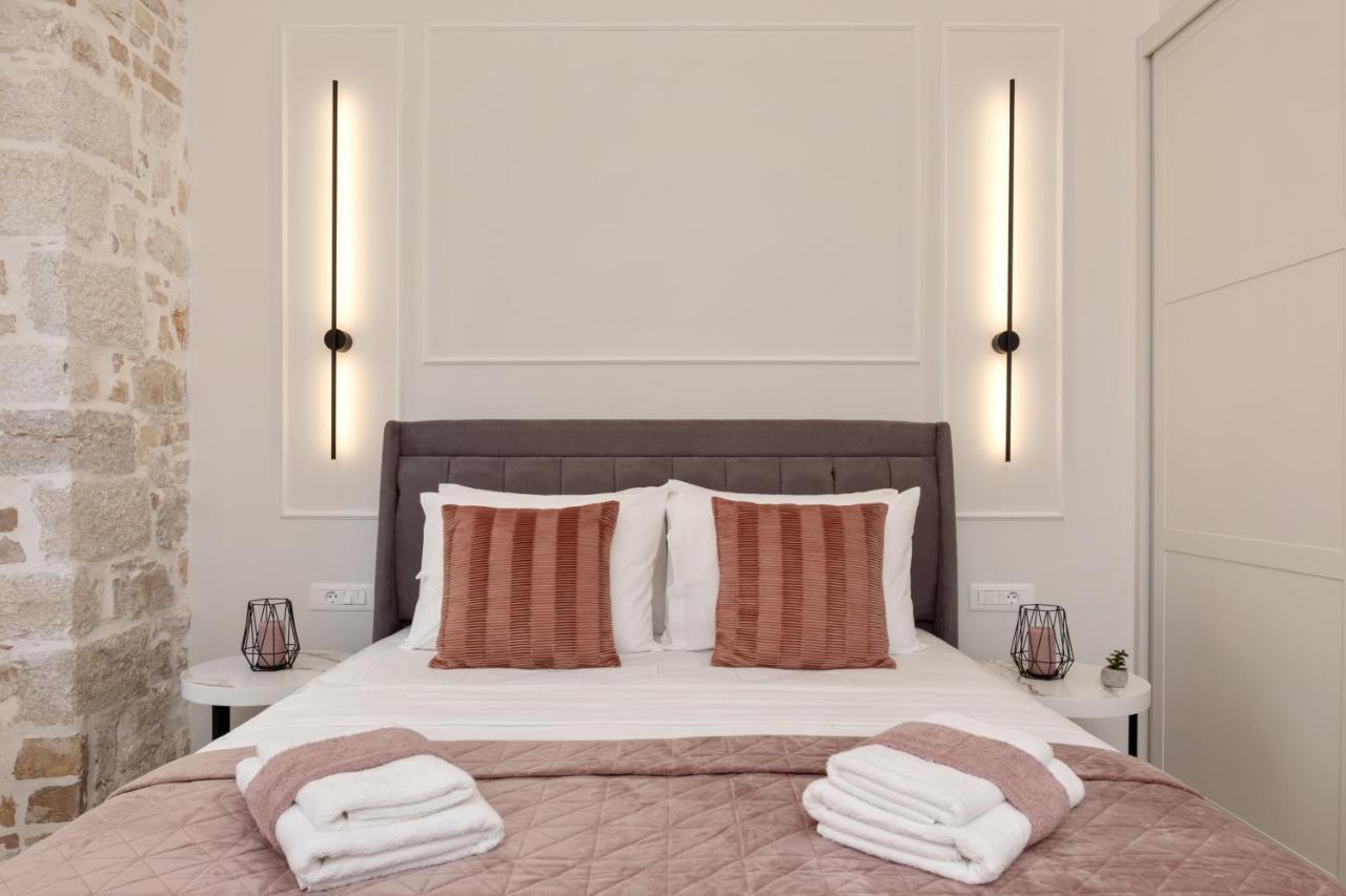Modern-Vintage Old Town Suites Corfu  Eksteriør bilde